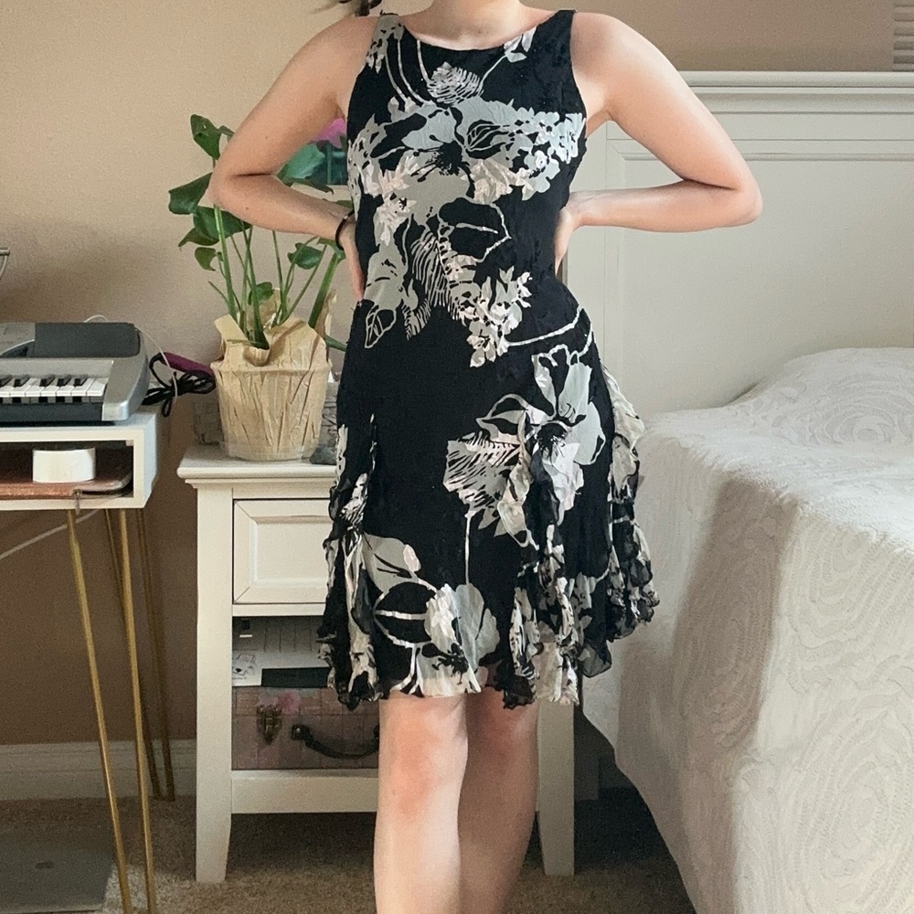 Vintage Silk Floral 90s/Y2K Cocktail Dress!! Alex Evenings Petite